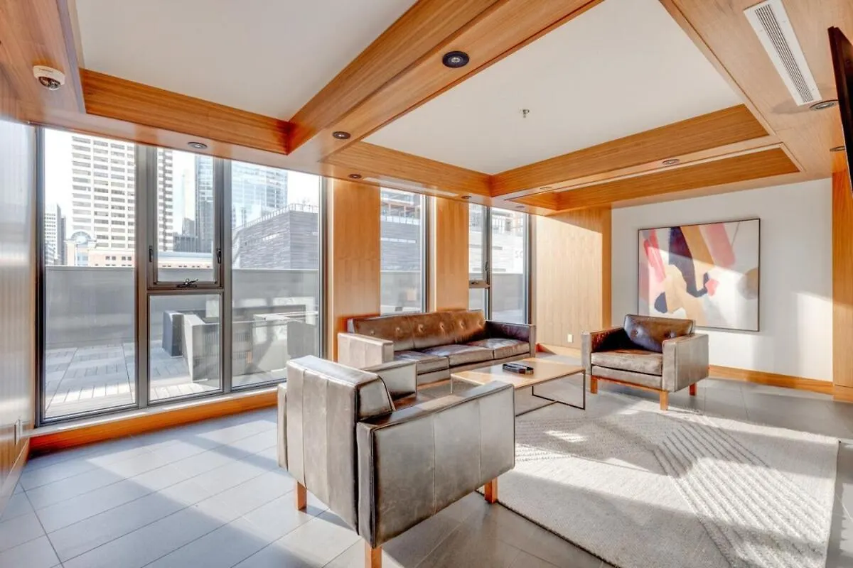 Apartament Micronest - Modern Overlooking Downtown Parking Calgary